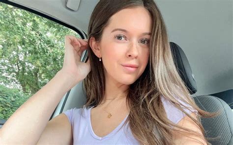 Rose Hart S Onlyfans Myths Modeling And Her Real Digital Influence