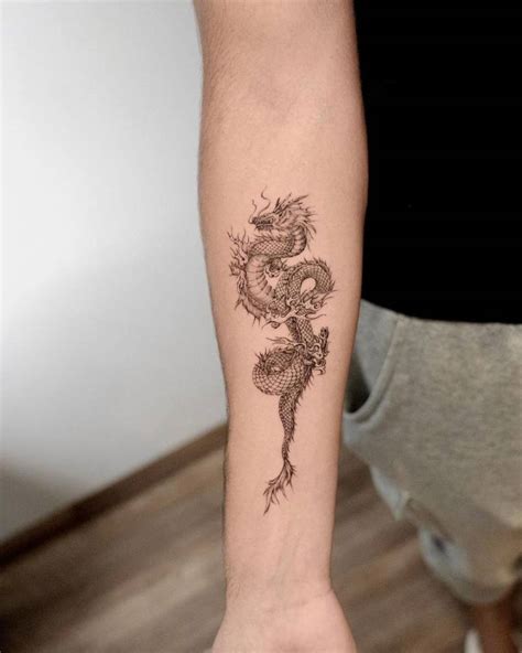 5 Dragon Forearm Tattoo Ideas