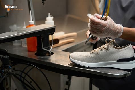 The Ultimate Guide To Sneaker Cleaning 5Asec The Ultimate Guide To Sneaker Cleaning 5Asec