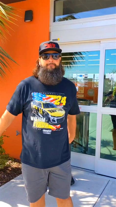 This Is Andrew Workingclassthug He S Been Tattooing For More Than 30 Years He Loves Doing Just About Anything He S Our Resident American Traditional Lover But Loves It All Come See Andrew This Is Andrew Workingclassthug He S Been Tattooing For More Than 30 Years He Loves Doing Just About Anything He S Our Resident American Traditional Lover But Loves It All Come See Andrew