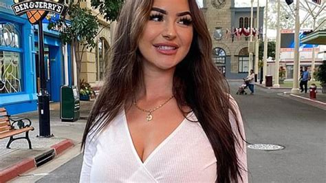 Tiktok And Onlyfans Star Anna Paul Has Her Perth Event Cancelled Due To Crowd Chaos The Tiktok And Onlyfans Star Anna Paul Has Her Perth Event Cancelled Due To Crowd Chaos The