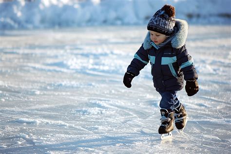 Top 10 Ice Skating Tips For Beginners