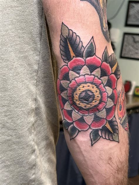 Traditional Elbow Banger That Isn T A Spiderweb Or Flowers R Traditionaltattoos