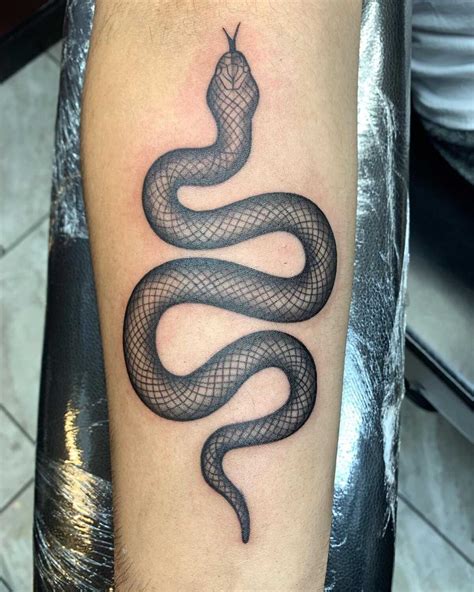 Traditional Snake Tattoo Designs And Meaning Of Serpent Tattoo Holistic Ink Traditional Snake Tattoo Designs And Meaning Of Serpent Tattoo Holistic Ink