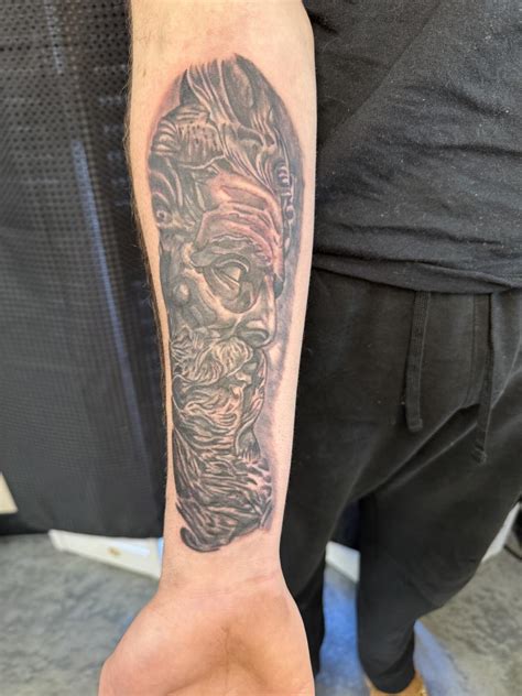 Ultimate Art Form Tattoo Studio Reviews Photos Phone Number Updated February 2026 Art Galleries In Wentzville Town Saint Charles County Wheree