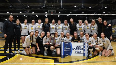 Uwo Volleyball Team Headed To Elite Eight Uw Oshkosh Today University Of Wisconsin Oshkosh
