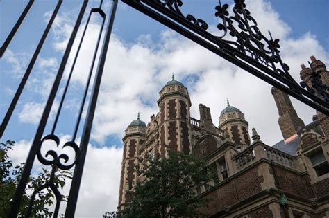 Why Penn Dropped To No 10 In The 2024 25 U S News World Report Rankings The Daily Pennsylvanian Why Penn Dropped To No 10 In The 2024 25 U S News World Report Rankings The Daily Pennsylvanian