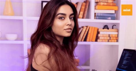 Youtuber Turned Onlyfans Model Zara Dar Clarifies Her Nationality Youtuber Turned Onlyfans Model Zara Dar Clarifies Her Nationality